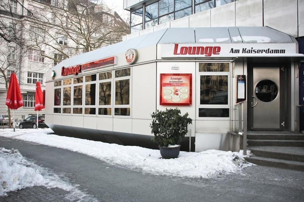 Concorde Hotel am Studio Berlín Exterior foto